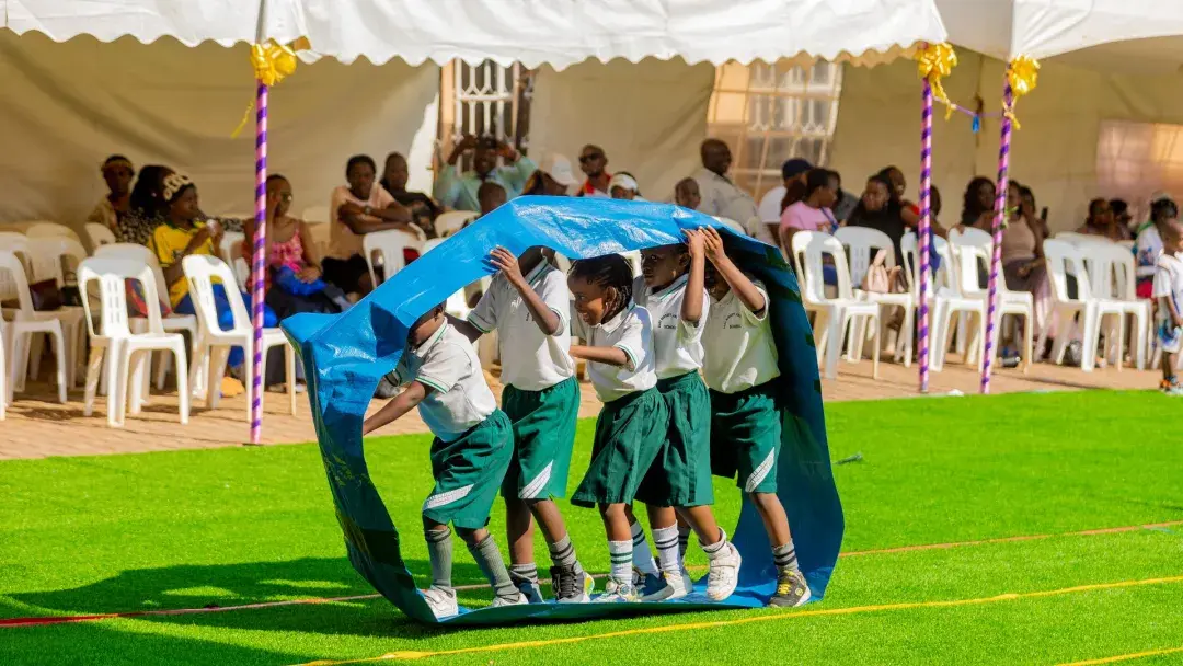 Tyre race