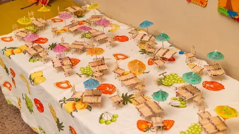 Beach set up, Middle A