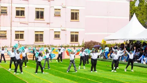 Cheer leaders