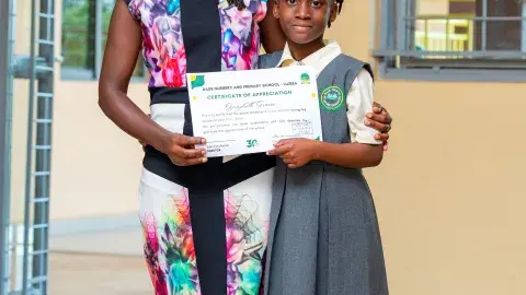 Outgoing Prefect (Gracie)